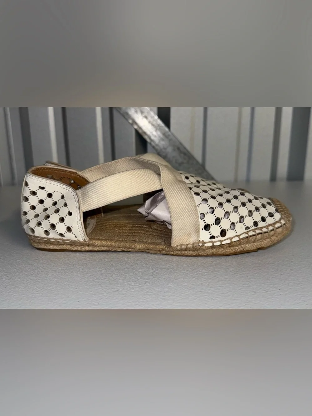 Tory Burch Espadrille Crisscross Leather Flats Size 9